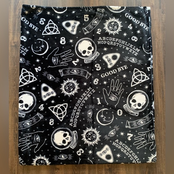 Cynthia Rowley Bedding Cynthia Rowley Ouija Oversized Decorative